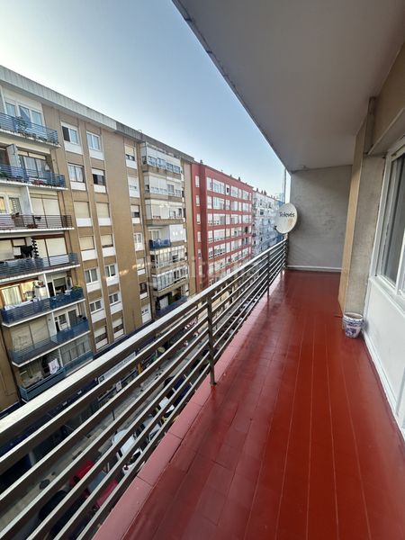 Foto a3fd7dd1-60fd-4268-a37f-7ff8e11aef23. Rent flat with heating in Centro Torrelavega