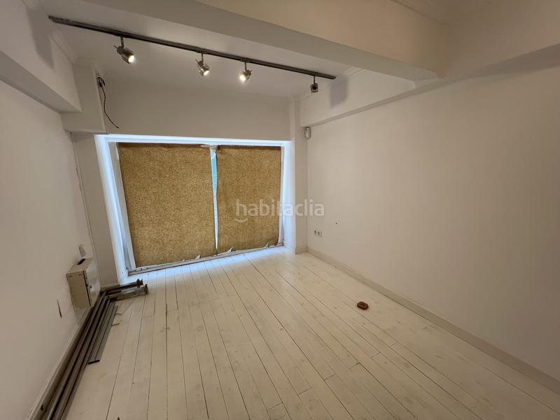 Foto 5dcc0ff2-58df-4c84-a2f1-7afae97e1709. Rent business premise in Centro - Ayuntamiento Santander