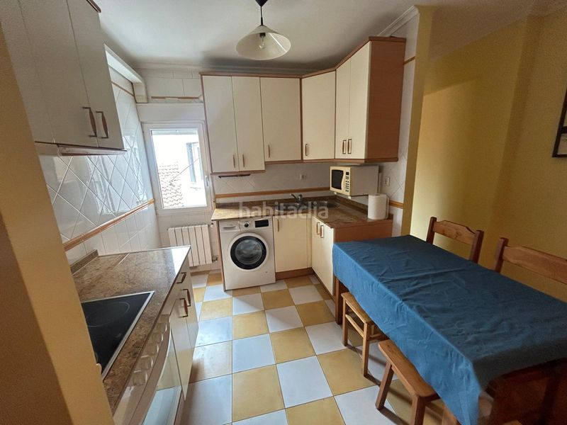 Foto be03ab0f-c350-4cfd-86ed-13abbb51ccc1. Rent flat with heating in Centro - Ayuntamiento Santander