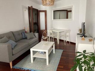 Location Appartement à Castilla - Hermida. Piso zona hermida