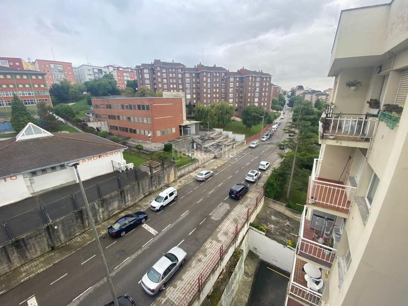 Foto d97fe854-0a0e-4446-af1c-9d85a1003183. Alquiler piso avenida de Los Castros en Los Castros Santander
