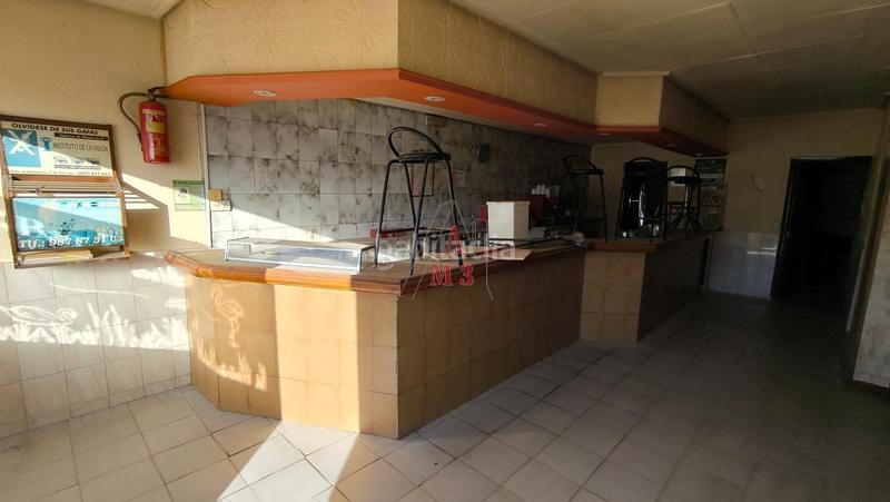 Foto 3cafb44d-b14f-4f44-90ed-462f401882d3. Local comercial en Armunia León