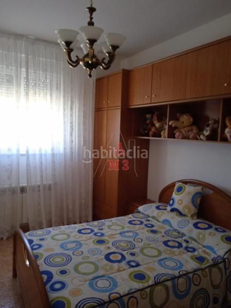 Foto 017f402b-82d7-4ab9-9c3a-5f046d5f1000. Casa amb calefacció aparcament a Luyego