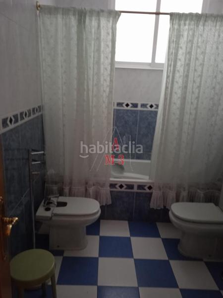 Foto e88f9ad5-252c-4b3c-a908-45301f3bbb50. Casa amb calefacció aparcament a Luyego