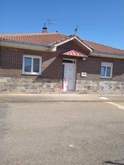 Casa a Luyego