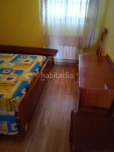 Foto 75b76a24-cfb0-433b-a7c4-5cce76a85dd8. Haus mit heizung parking in Luyego