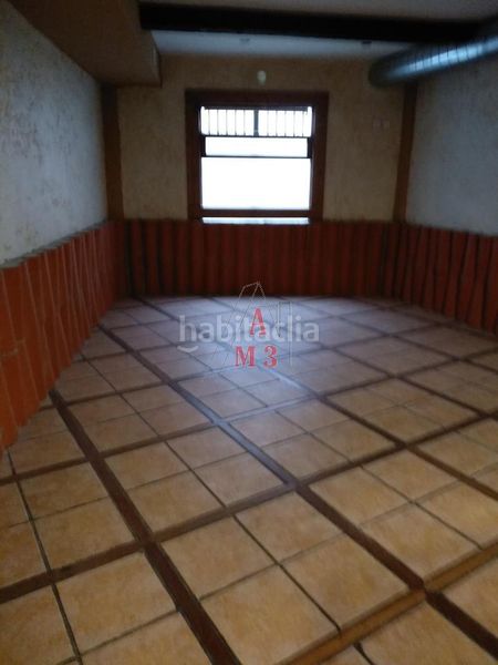 Foto d4b7bf73-5676-4b29-9abf-6a87aa1b9735. Local comercial a Casco Antiguo León