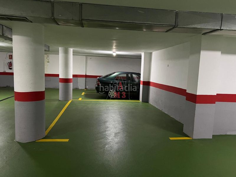 Foto 0215f335-a277-4314-ac56-9b18569c18eb. Parking coche en San Mamés - La Palomera León