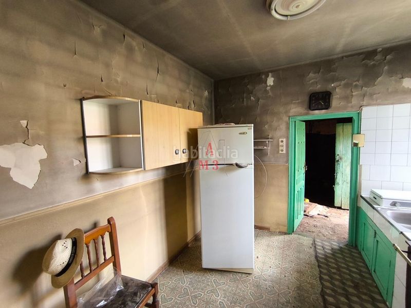 Foto a41f8c05-d124-4d96-9a52-a1cc3f4ce44f. Casa amb aparcament a Villamejil