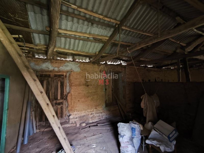 Foto c3aa943a-ed9b-4e65-aacc-8f871a0535ba. Casa amb aparcament a Villamejil