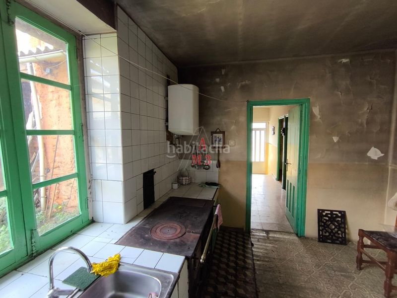 Foto e90ff086-3c8b-4cdd-818a-61f2bcf5d463. Casa amb aparcament a Villamejil
