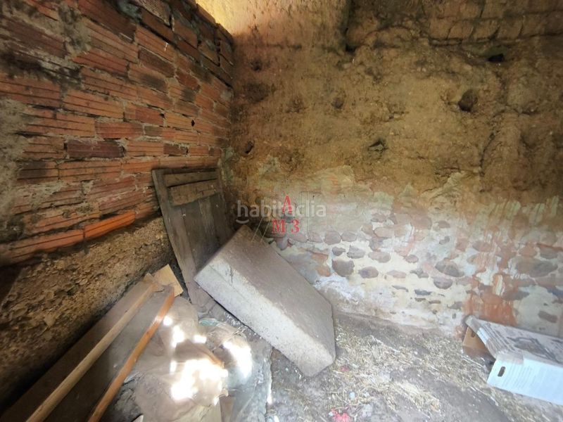 Foto e9cac8f2-244b-4086-97e3-e93dfe50f2d7. Casa amb aparcament a Villamejil