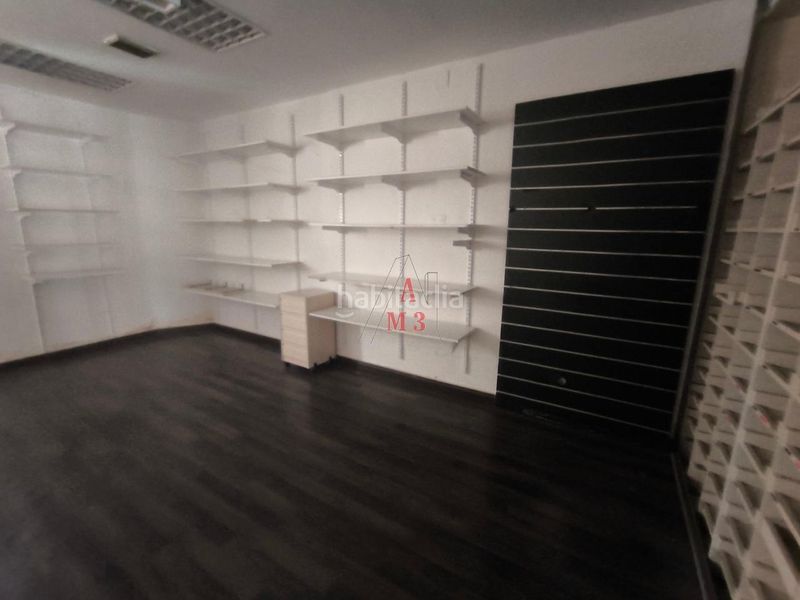 Foto b10adc17-906b-409f-9aed-2c266f4d3030. Lloguer local comercial a Centro Ciudad León