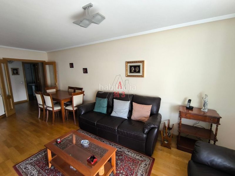 Foto 45b939c3-d5ce-4ac7-a703-945eff44a5a2. Apartament amb calefacció aparcament a Crucero León
