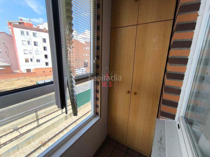 Foto 5a7117f4-a556-4919-984e-ec1bf6879379. Apartament amb calefacció aparcament a Crucero León