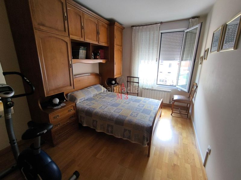 Foto f9d856d5-dff0-4644-81fb-cda4415bd5cf. Apartament amb calefacció aparcament a Crucero León