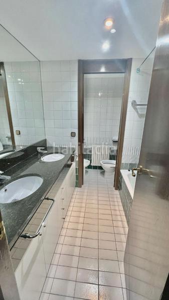 Foto 08072a5d-d4fa-4750-87fb-9334405019cd. Piso urge venta!!! piso en venta en la calle raset, en Barcelona
