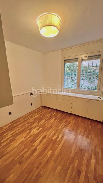 Foto 0b16c387-839e-4a8e-b67a-05dab0c5af4c. Piso urge venta!!! piso en venta en la calle raset, en Barcelona