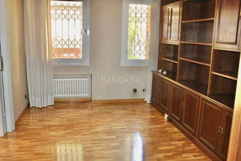 Foto 16a04623-37df-4721-9fc3-e95486dd7317. Piso urge venta!!! piso en venta en la calle raset, en Barcelona