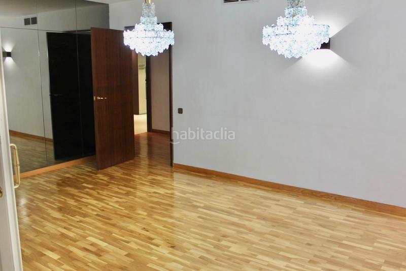 Foto 2536450f-5e35-4dc8-9e8f-666e681519f8. Piso urge venta!!! piso en venta en la calle raset, en Barcelona