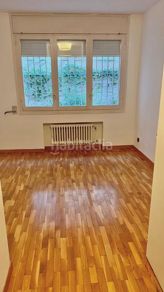 Foto 6a2d82a0-d248-450d-9d49-cfaa7294d7c6. Piso urge venta!!! piso en venta en la calle raset, en Barcelona