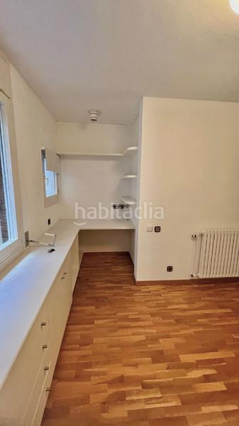 Foto cc919ca6-e5cb-4b8a-9d8d-f96d6e23a580. Piso urge venta!!! piso en venta en la calle raset, en Barcelona