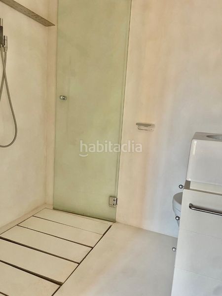 Foto 1e12b28c-e0df-406c-b487-d990dc75e138. Casa amb calefacció aparcament a Sant Gervasi - Bonanova Barcelona