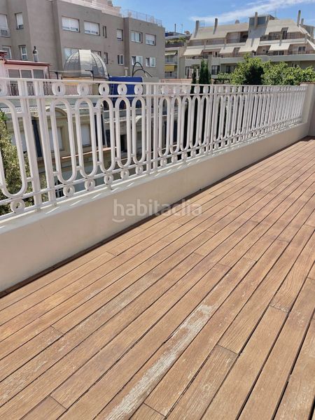 Foto ddc99407-32cb-438d-b85a-0a6f62ebd7ff. Casa amb calefacció aparcament a Sant Gervasi - Bonanova Barcelona