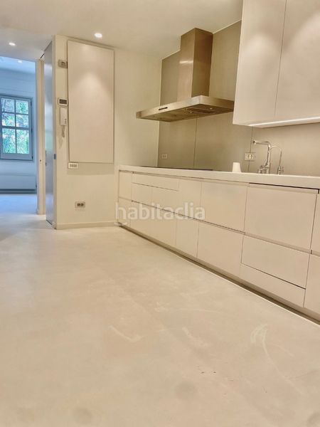 Foto f4c6f6b2-39c9-4d8c-8da0-5b1635163bd7. Casa amb calefacció aparcament a Sant Gervasi - Bonanova Barcelona