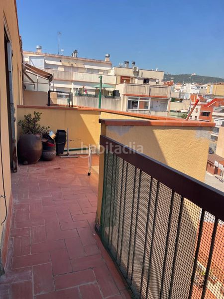 Foto 097a82ce-3fb9-456b-ada7-0a8910fcd436. Àtic a Carmel Barcelona