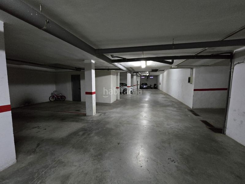 Foto 0de7da2a-7830-4fd6-b478-fdd8b3e50e43. Piso  con 3 habitaciones y plaza de garaje y licencia turistica en Motril