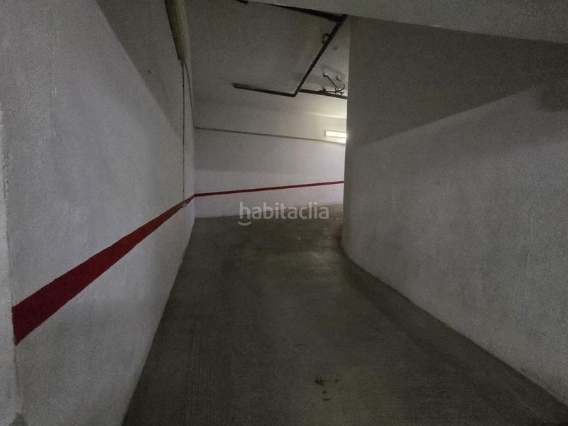 Foto c471b665-87b2-4e83-8bd3-270827236ad1. Piso  con 3 habitaciones y plaza de garaje y licencia turistica en Motril