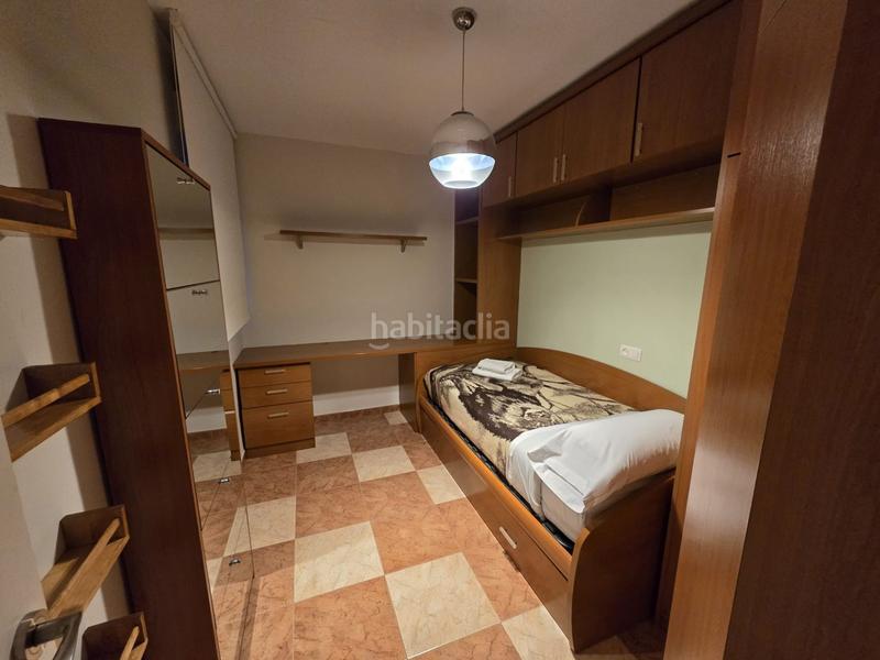 Foto c67962ad-432b-4f05-a63b-dcecaf9c4666. Piso  con 3 habitaciones y plaza de garaje y licencia turistica en Motril