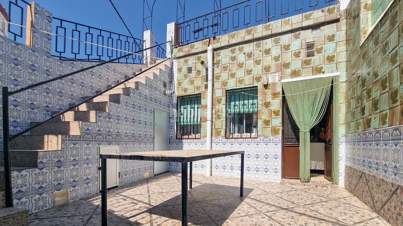 Foto 2dcaf8cc-fd43-4b50-8e61-dae472b0e120. Casa a calle atrio iglesia 1 a Cheles