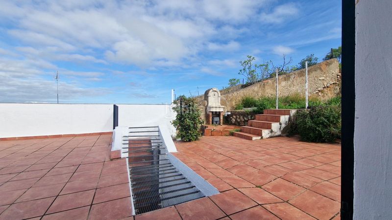 Foto 09464f85-1647-4f90-9764-1db945e29c12. Casa amb calefacció a Nogales