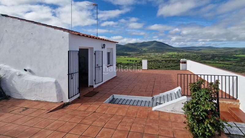 Foto 97ca8797-d47e-4346-a0db-e3a3c9ab1533. Casa amb calefacció a Nogales