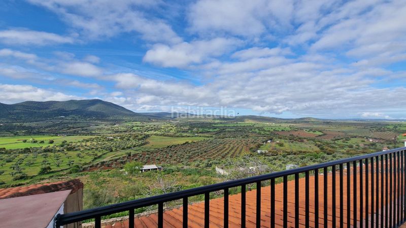 Foto b2a3d4da-22ff-499d-a361-2dcd557079fa. Casa amb calefacció a Nogales