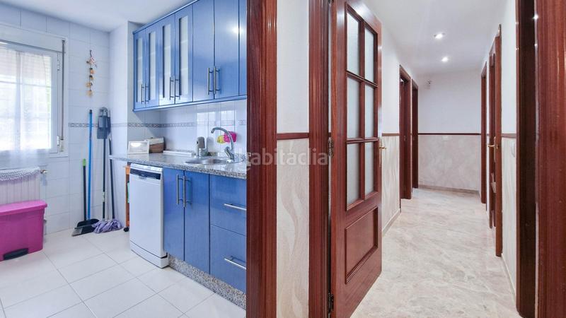 Foto 0d84d837-cf2f-4ed6-b972-288882ce2472. Alquiler planta baja piso bajo de 3 dormitorios amueblado en alquiler con garaje zona jardines del guadiana en Badajoz