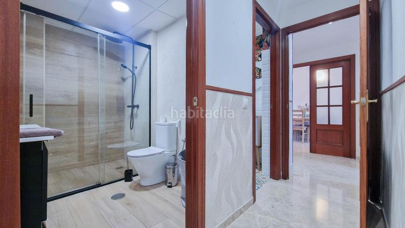 Foto 33c2c84e-48d4-4b1c-9ce3-9bbab44c8209. Alquiler planta baja piso bajo de 3 dormitorios amueblado en alquiler con garaje zona jardines del guadiana en Badajoz