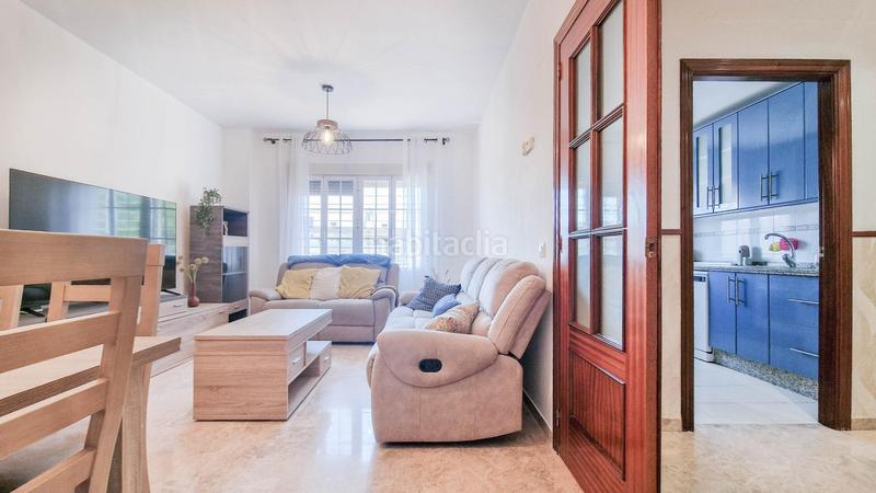 Foto 66850db3-252b-4c39-91fc-6dae192efac9. Alquiler planta baja piso bajo de 3 dormitorios amueblado en alquiler con garaje zona jardines del guadiana en Badajoz