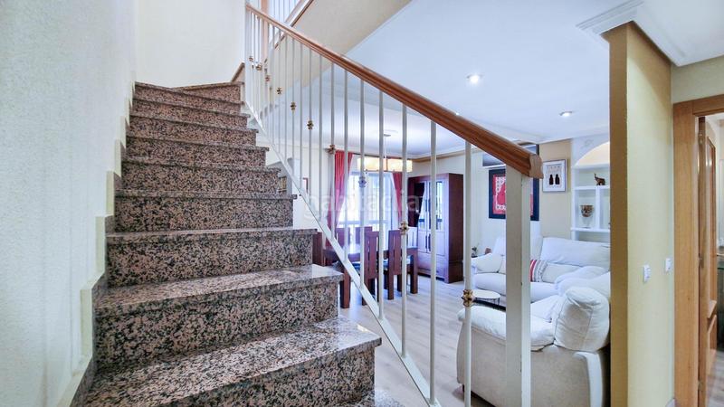 Foto 05ca3e19-890c-4ddb-b010-9af65595fdc1. Casa adossada amb calefacció aparcament a Carretera de Sevilla - Los Montitos Badajoz