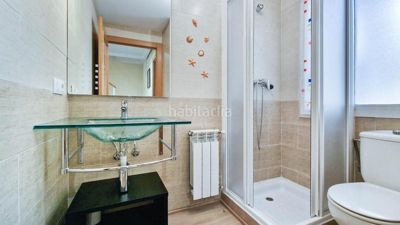 Foto 089da224-4d08-4515-bd06-229548d747c0. Casa adossada amb calefacció aparcament a Carretera de Sevilla - Los Montitos Badajoz