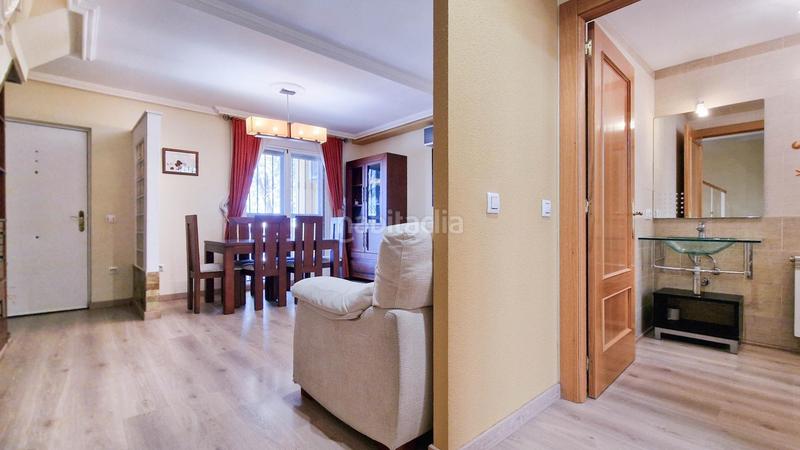 Foto 0b94aa53-71bc-49e1-b531-0212a4629ab4. Casa adossada amb calefacció aparcament a Carretera de Sevilla - Los Montitos Badajoz