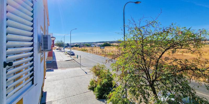 Foto 508615fd-d680-4186-bc82-3f65c5d25908. Casa adossada amb calefacció aparcament a Carretera de Sevilla - Los Montitos Badajoz