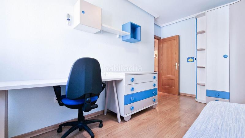 Foto 699dffec-9f0e-4c68-b158-2851cac2fb35. Casa adossada amb calefacció aparcament a Carretera de Sevilla - Los Montitos Badajoz