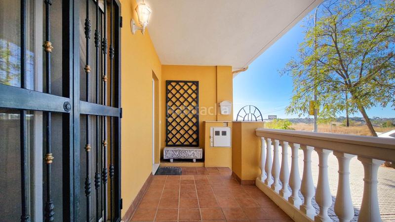 Foto 7d0fd5e6-f207-41d3-a7b8-b1be19e3c62c. Casa adossada amb calefacció aparcament a Carretera de Sevilla - Los Montitos Badajoz