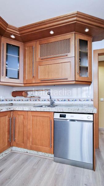 Foto 98b3a419-34f8-4a5e-8b41-2b0689e6b033. Casa adossada amb calefacció aparcament a Carretera de Sevilla - Los Montitos Badajoz