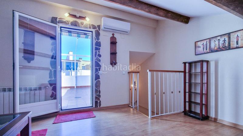 Foto fd1e62b7-6ef0-4204-960b-bc46e5df22a9. Casa adossada amb calefacció aparcament a Carretera de Sevilla - Los Montitos Badajoz