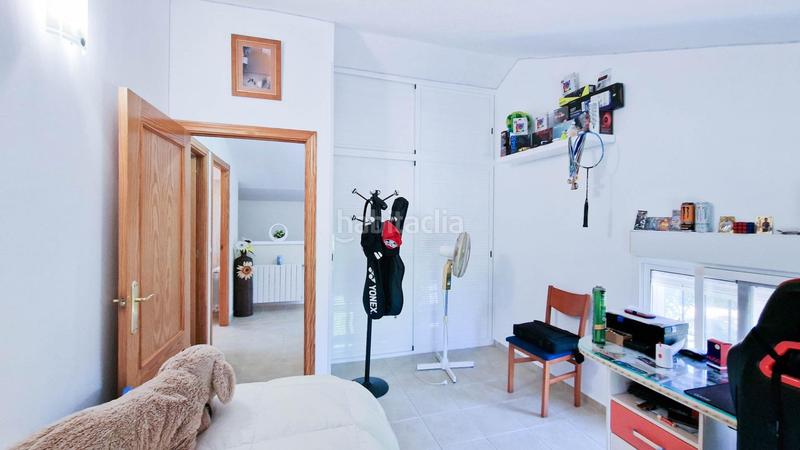 Foto 777076dd-f6e2-4ed6-aa18-bac83d9f47cd. Chalet with heating parking in Carretera de Sevilla - Los Montitos Badajoz