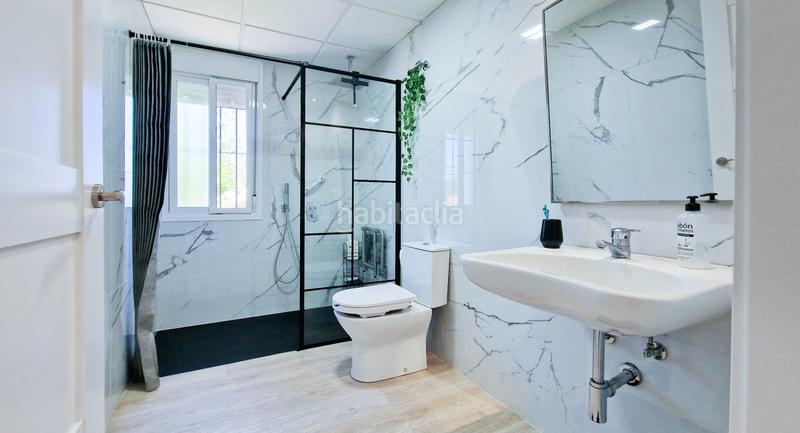 Foto 7c8e48da-7441-48a9-922c-da4d68e45b60. Chalet with heating parking in Carretera de Sevilla - Los Montitos Badajoz